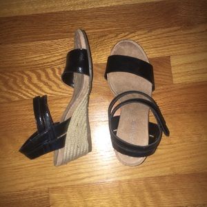 Black summer wedges